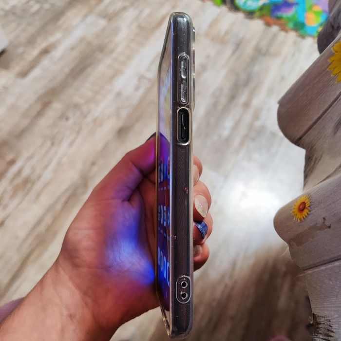 TCL Телефон неразличим от нов