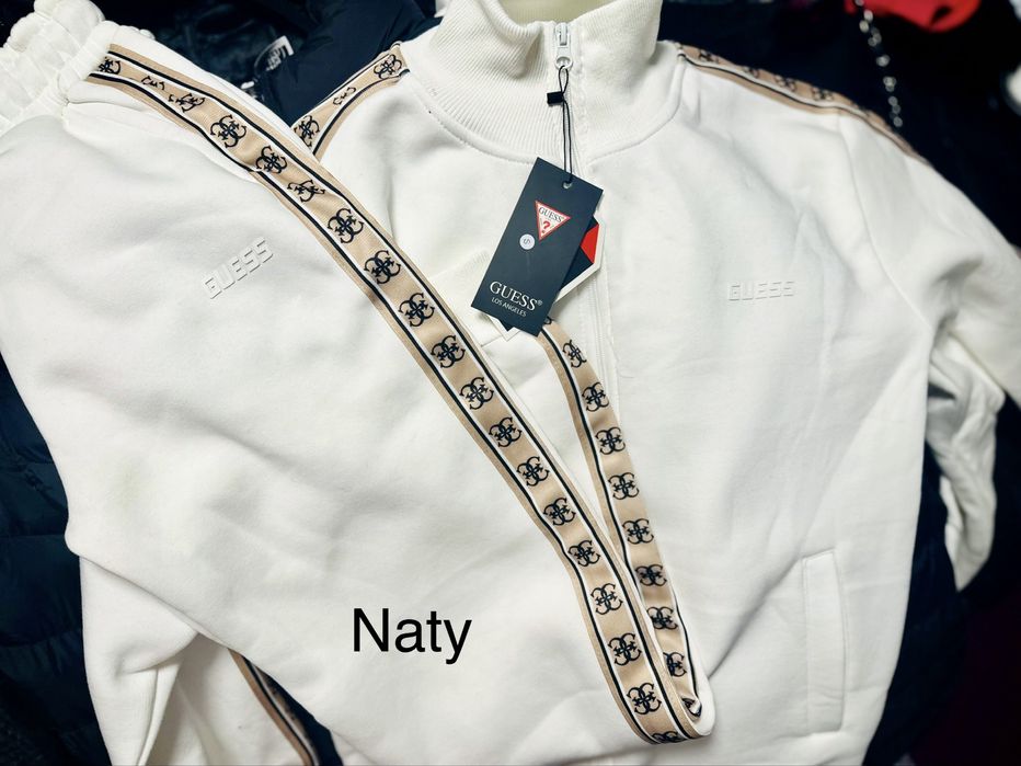 Trening dama Guess vatuit