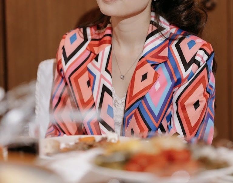 Продам вечерний костюм