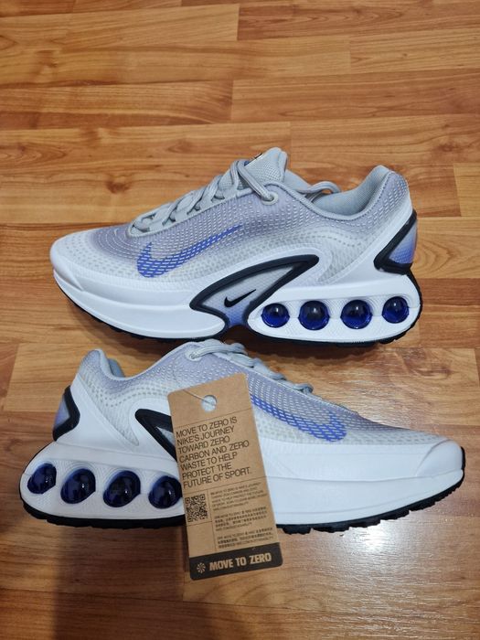 Adidași Nike dn 8