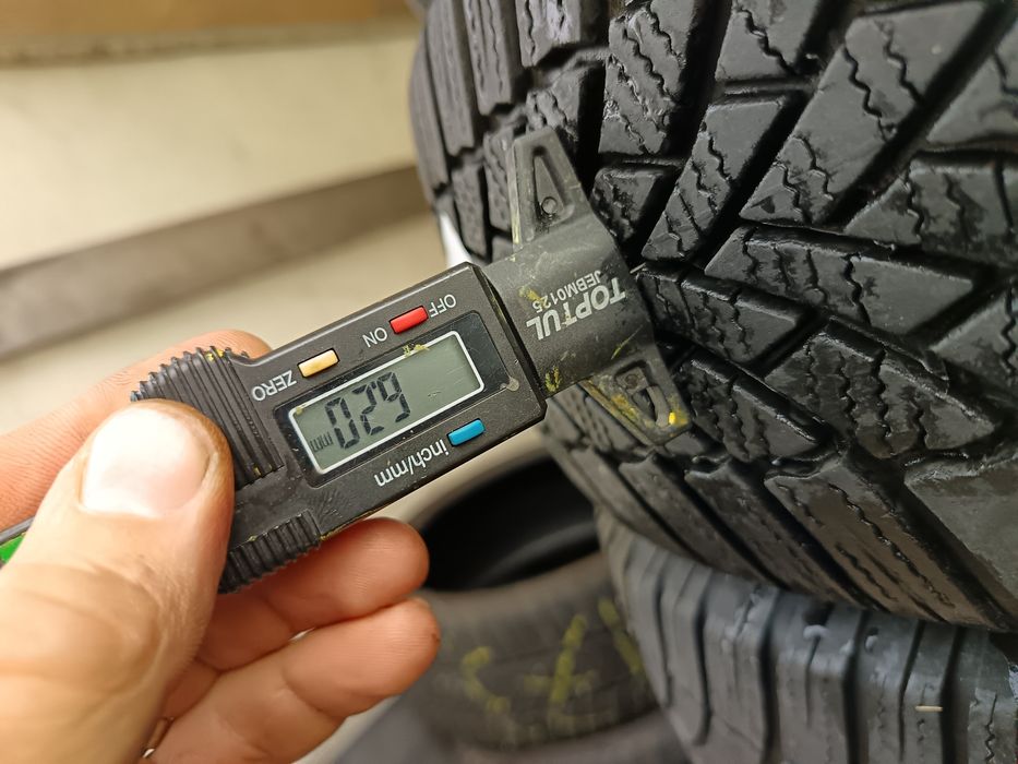 Anvelope MS iarna 185 65 15 bridgestone 2021 5.5-6mm