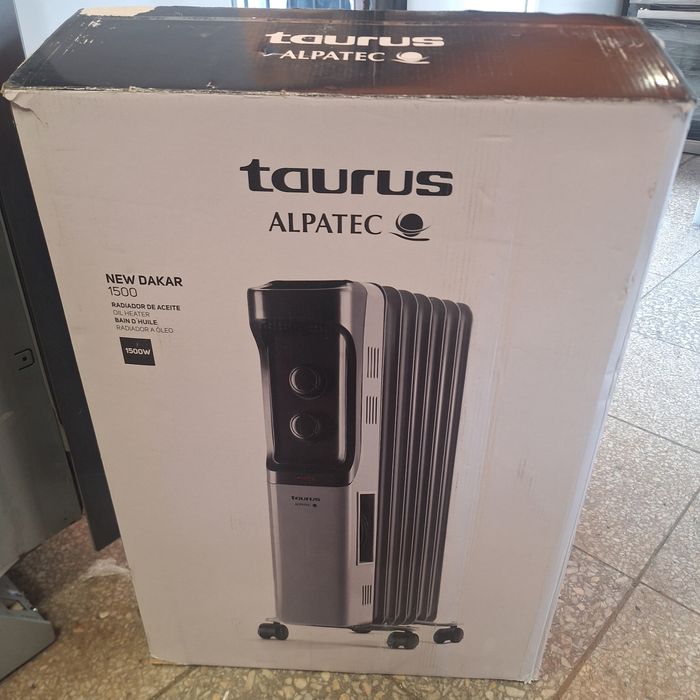 Ел. Радиатори за отопление два размера 1500W и 2500W нови в кашон