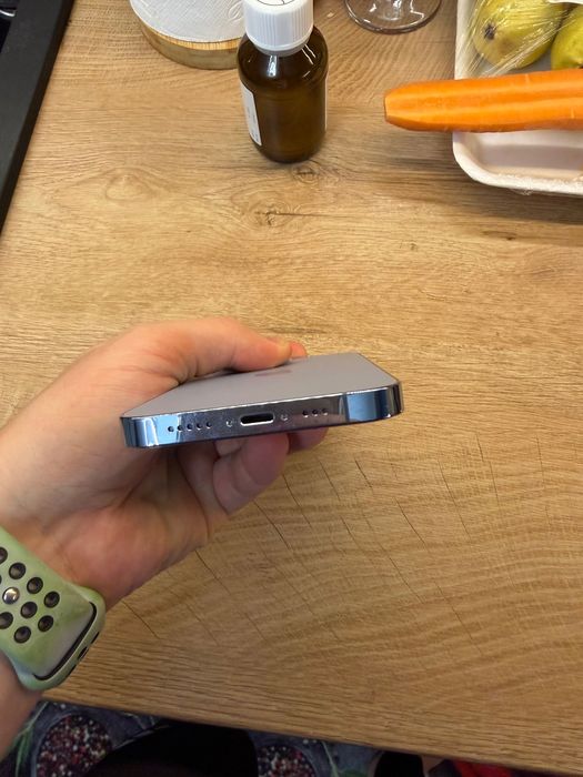IPhone 13 Pro перфектен