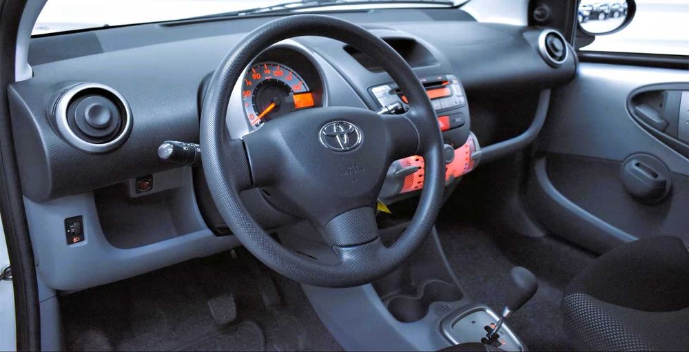 Toyota Aygo automata pentru pretentiosi