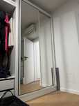 Dressing / Dulap cu uși glisante și oglinzi – MDF