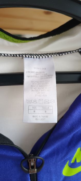 Vând costum biciclist