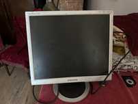Monitoare lcd samsung si nec