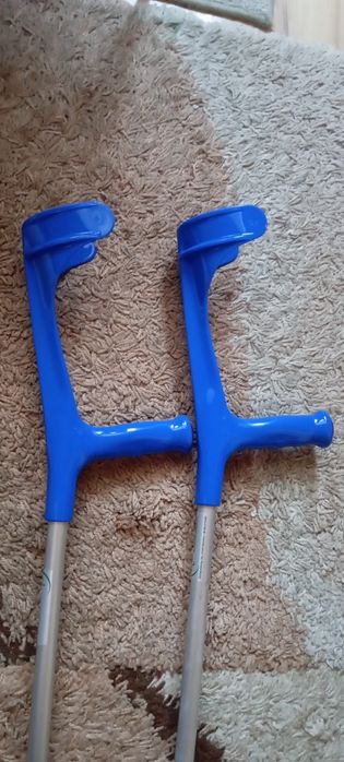 Cârje ortopedice reglabile calitate germana din aluminiu fb nu chineză