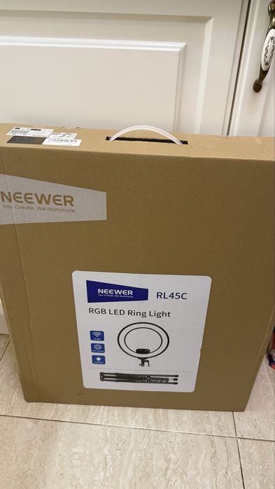 NEEWER RL45C 45W 18" Edge Lit RGB LED Ring Light Kit