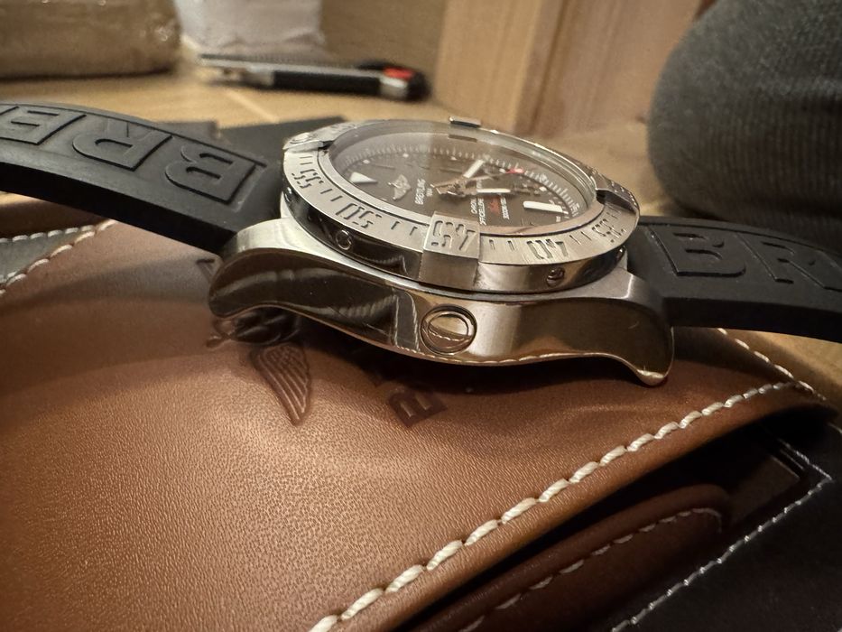 Breitling Avenger Seawolf 45, A17331