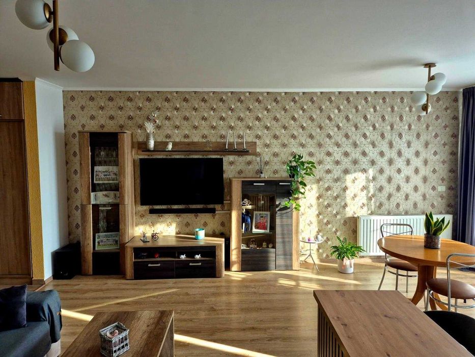 Apartament de vanzare Via Romana