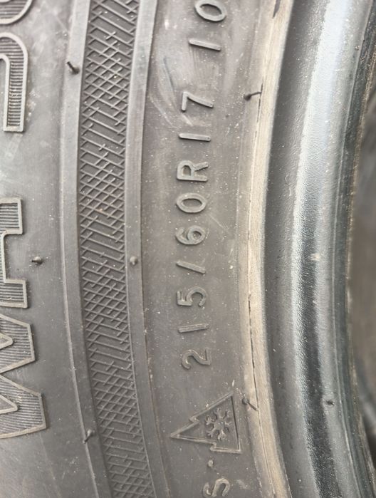 Vând cauciucuri iarna