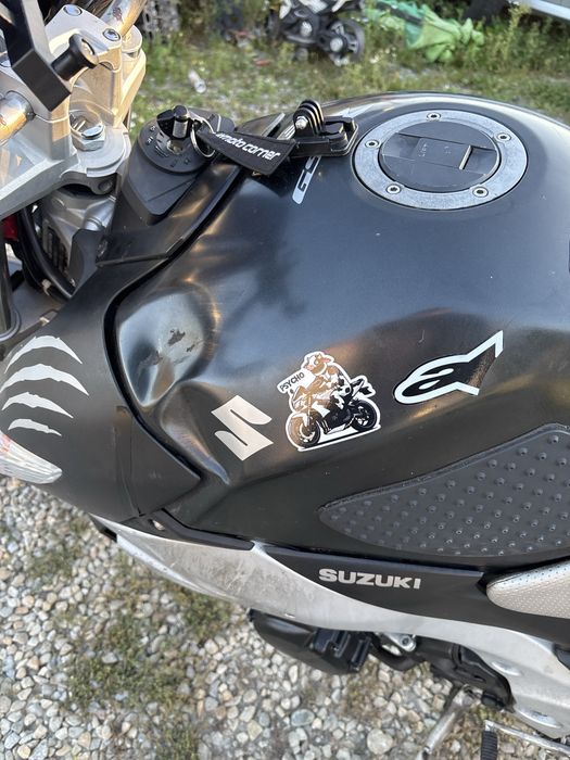 Vand suzuki gsr 600 usor avariat