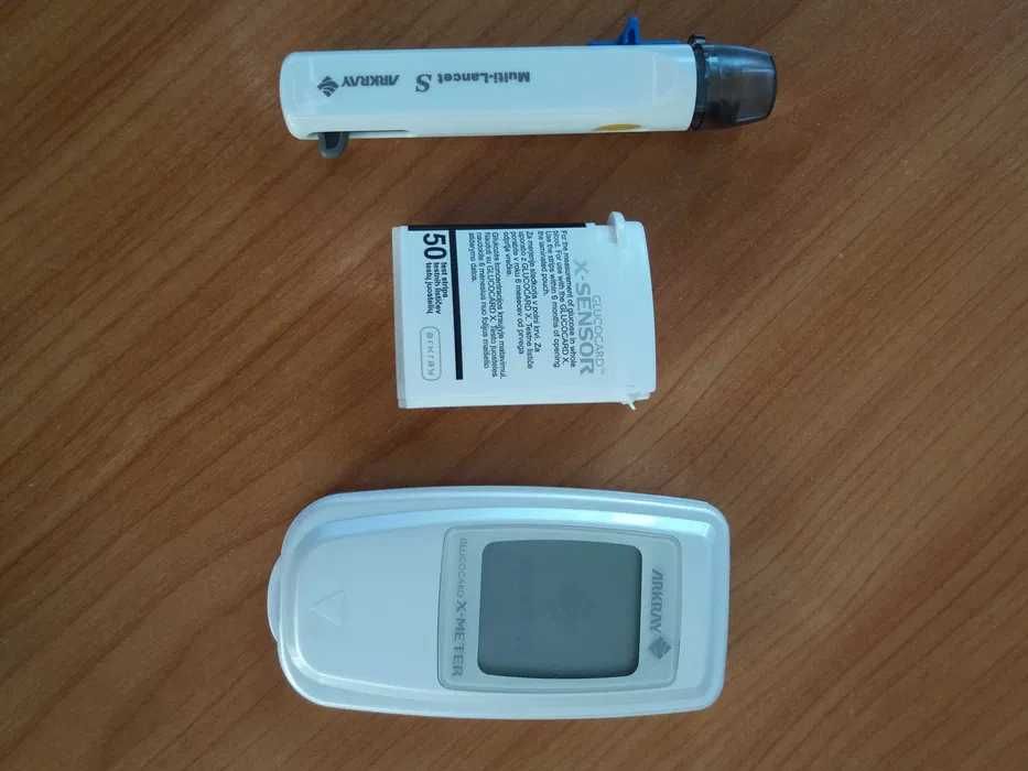 Glucometru Glucocard X-METER