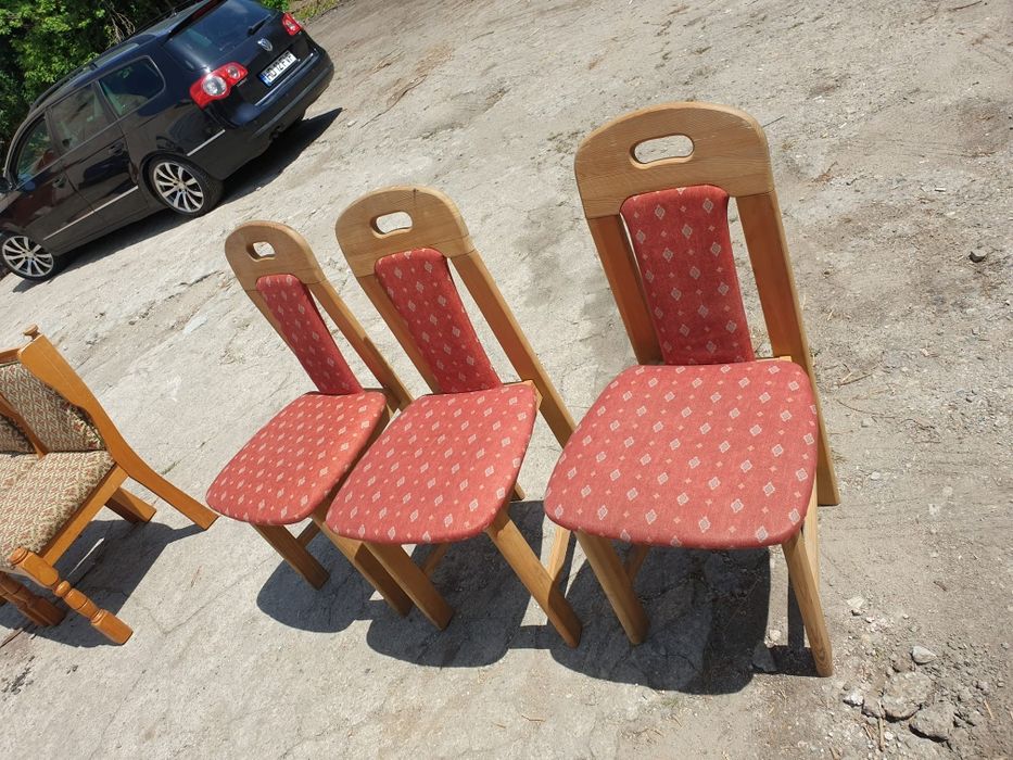 Scaune import-diferite modele