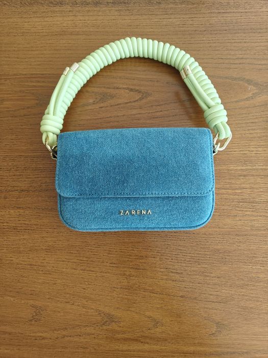 Малка кросбоди чанта Zarena