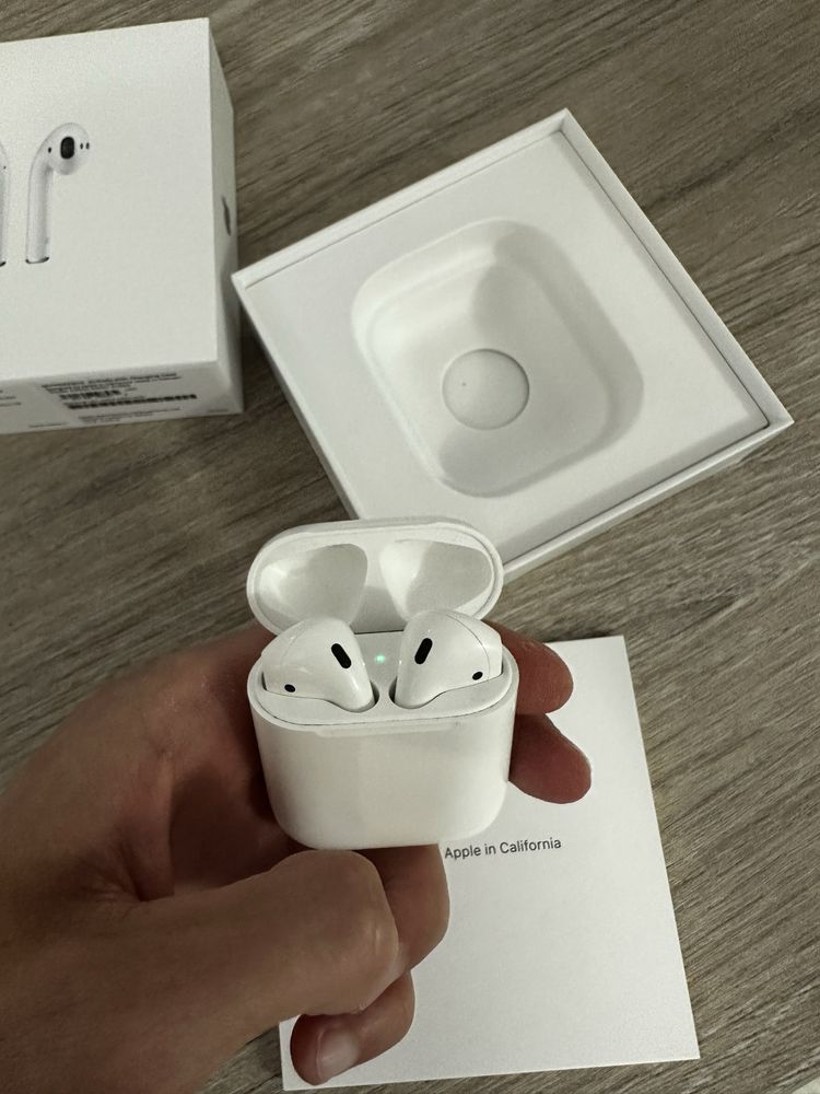 Casti Apple AirPods 2