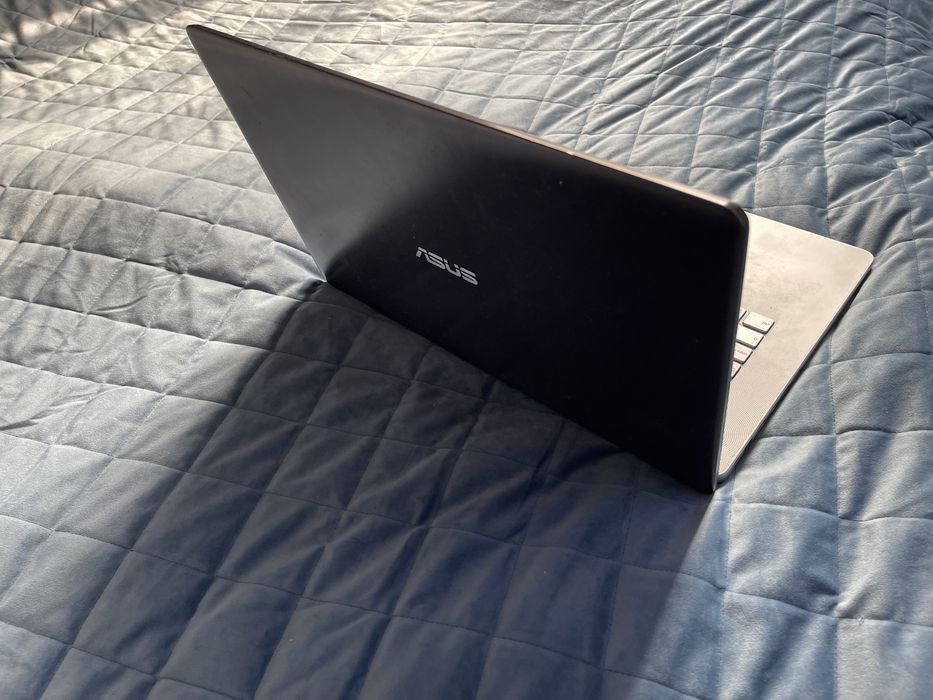 Ноутбук Asus N750j