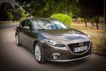 Vand -Mazda 3 skyactive 2015 Neg / Schimb cu SUV