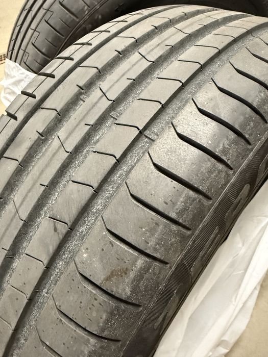 PIRELLI P Zero PZ4 245/45/20 на 200 км пробег 1 бр.