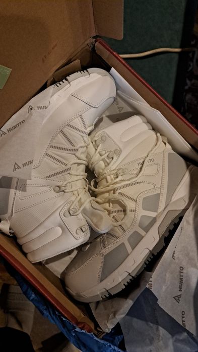 Зимнии кроссовки