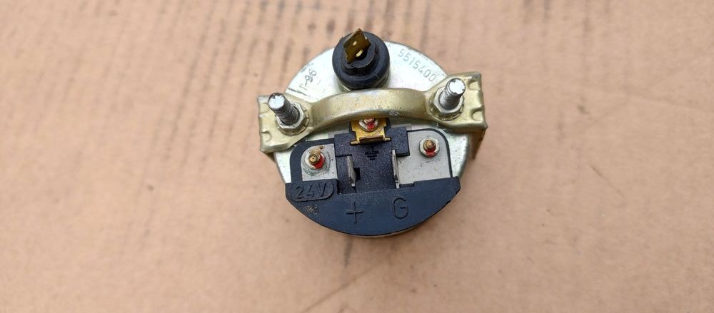 Ceas bord temperatura camion 24V /epocă.    NOU