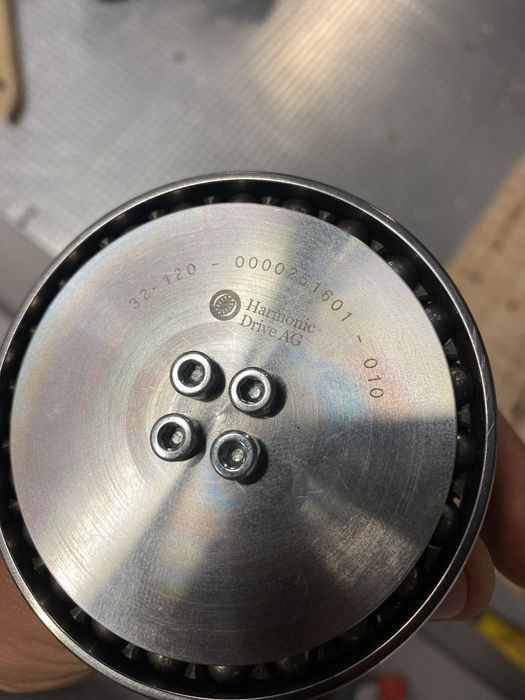 Harmonic drive cu reductie 1:120