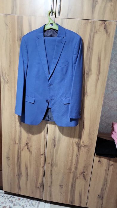 Продам новый мужской костюм. Р.р 48-50