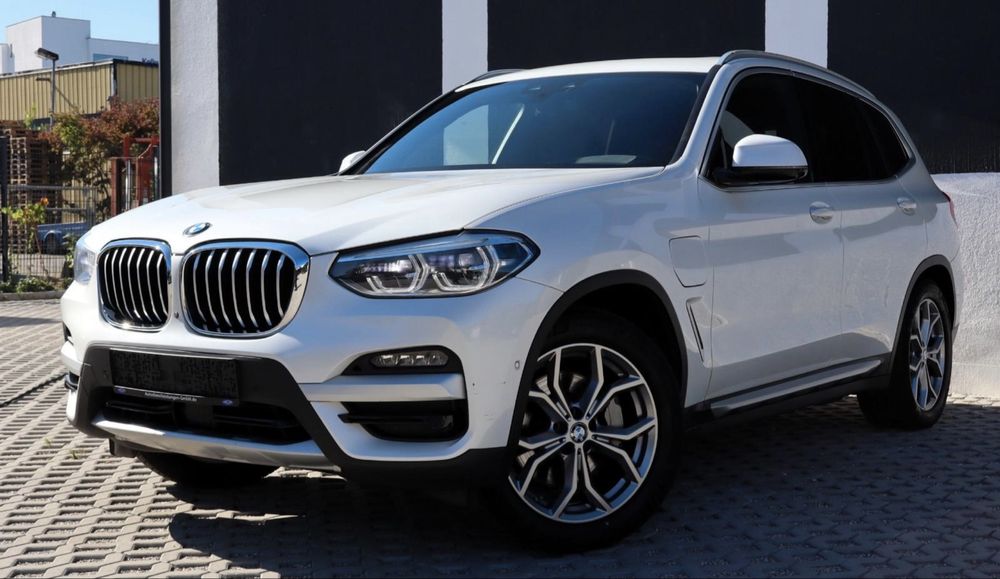 X3 Plug-in-Hybrid xDrive 30e X-Line 360 camera… EXTRA FULL!!!