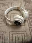 продаю наушник , беспроводной JBL T13