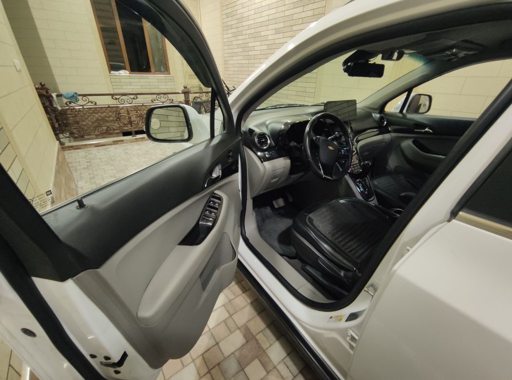 Chevrolet Orlando sotiladi