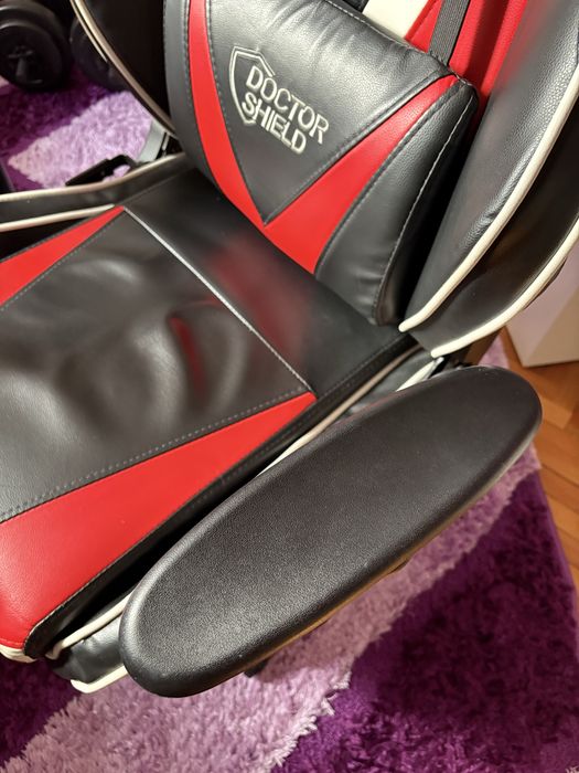 Vand scaun gaming Doctor Shield Nitro rotativ, imitatie piele, negru