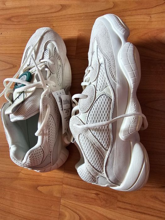 NIKE Jordan 5, Adidas Yeezy 500
