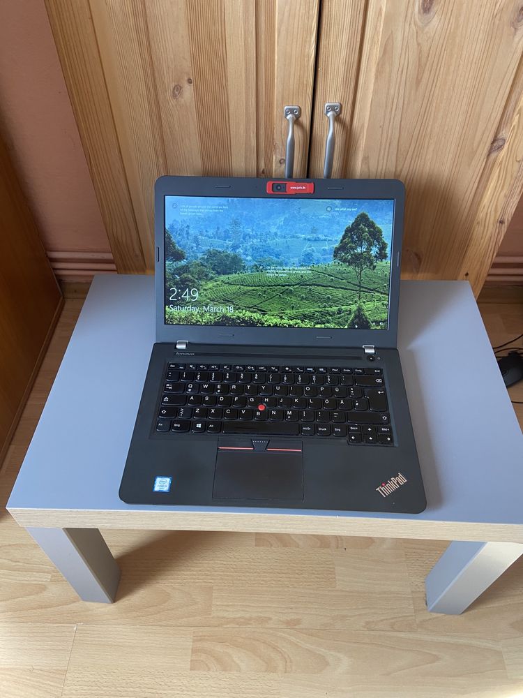 Lenovo E460•i5-6200U•8Gb ram• SSD • Placa video 2Gb