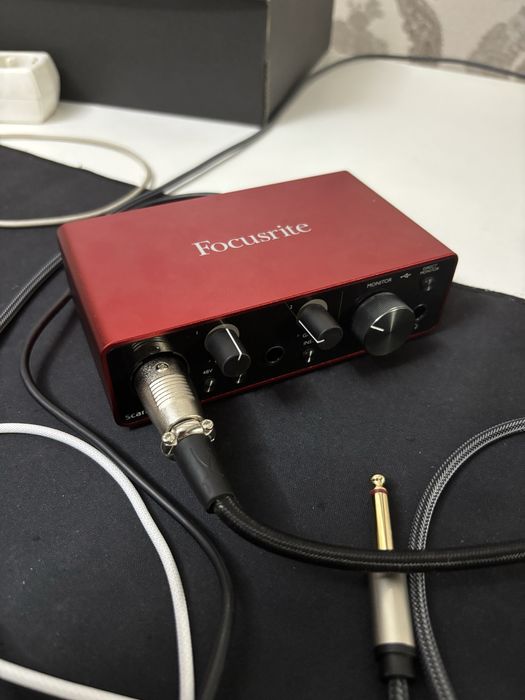 Звуковая карта Focusrite solo gen 3