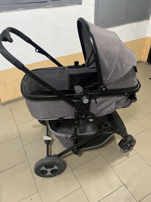 Продам детскую коляску