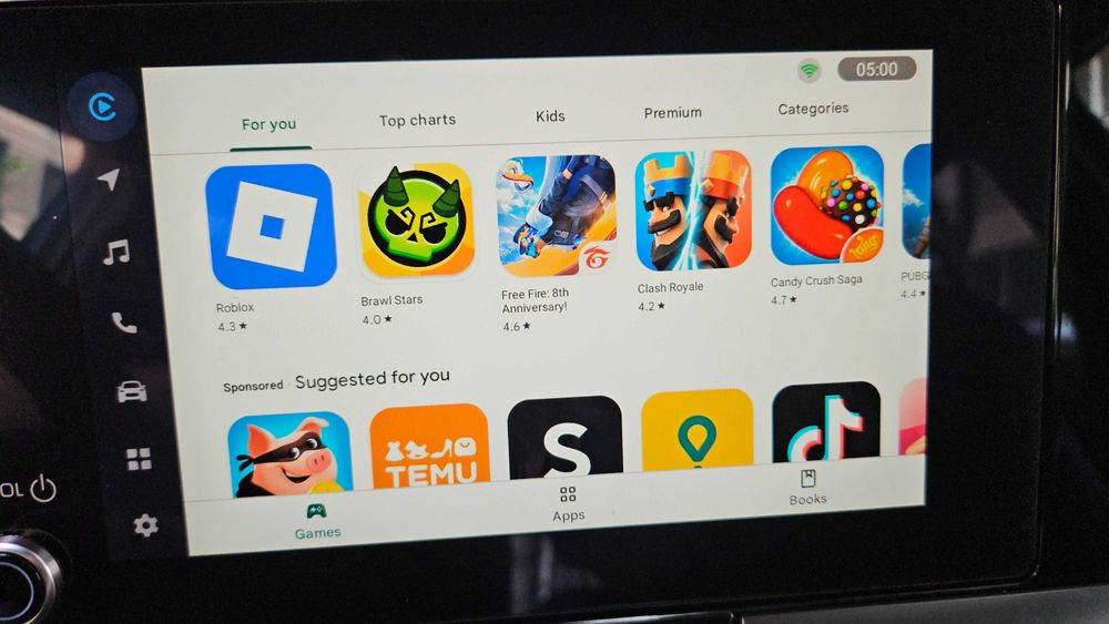Adaptor Carplay/Android Auto Ai Box,WIFI,4GB RAM+64GB,Youtube,Digi,Nou