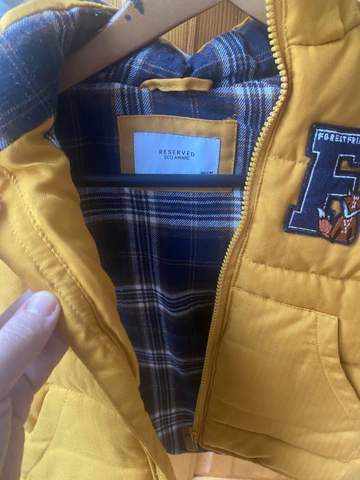 Детски елек с качулка