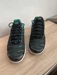 Vand adidasi nike air max plus DM0032-009