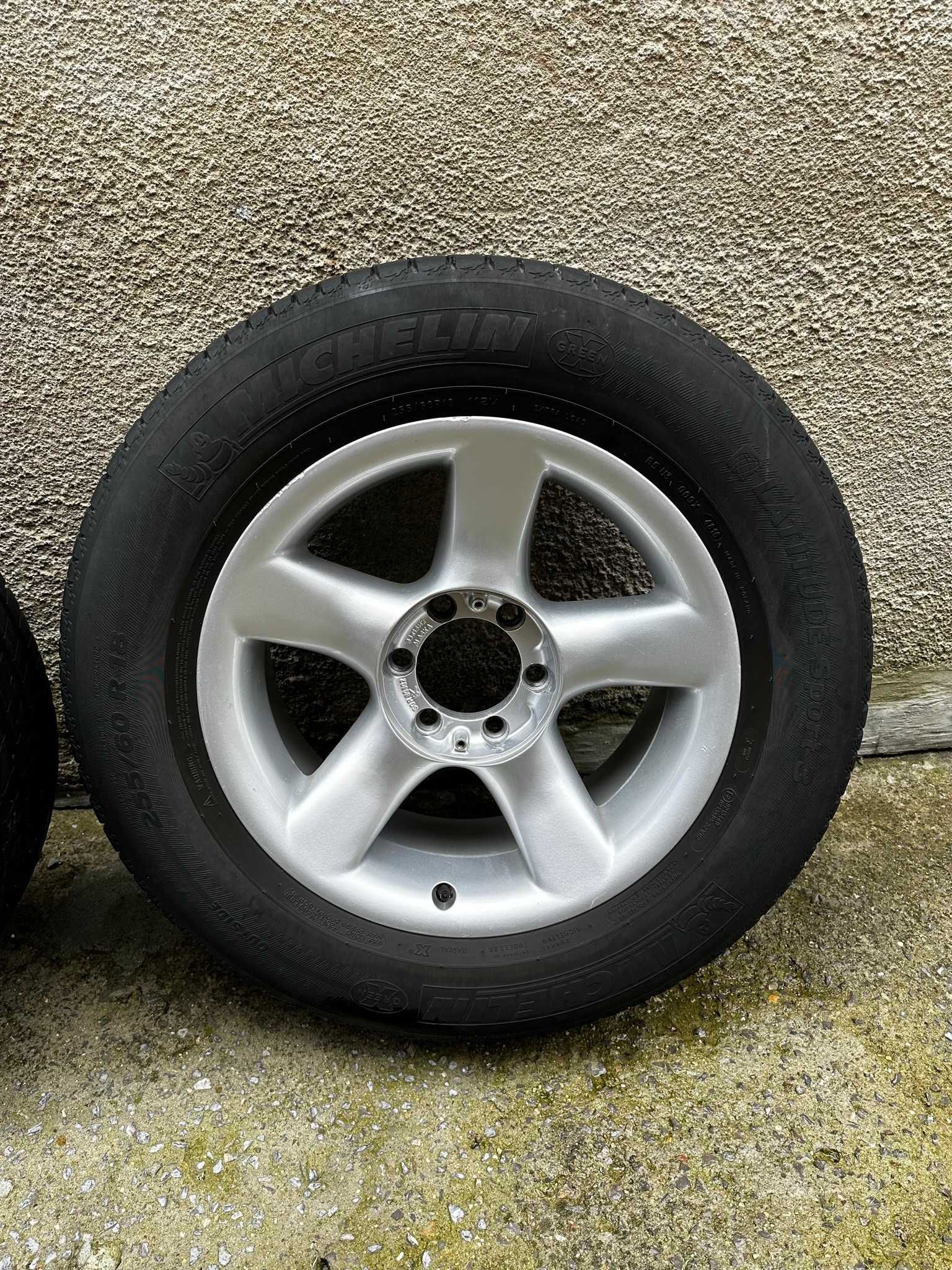 Гуми с джанти 255/60R18