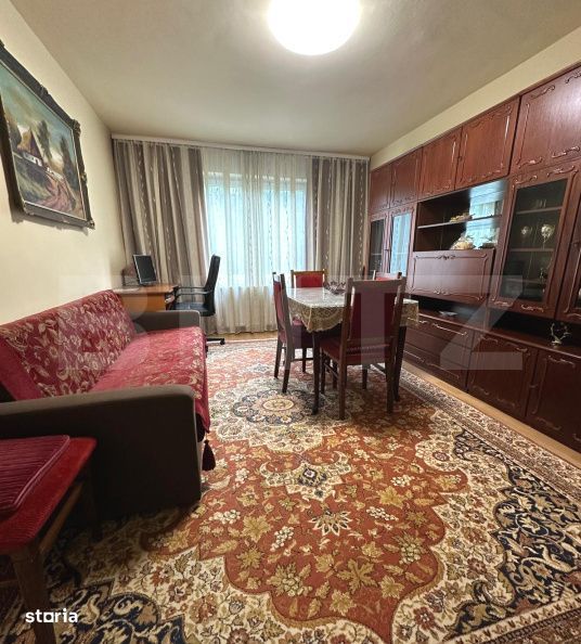 Apartament de vanzare, cu 3 camere, 70 mp, parcare inclusa, zona Mures