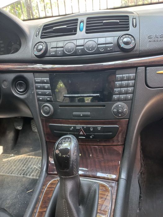 Mercedes W211 2.2 cdi -на части