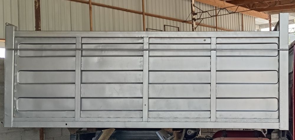 Самосвалга Кузов сотилади.