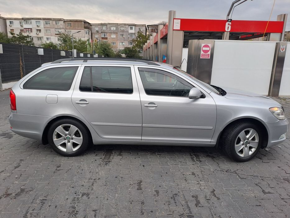 Vând Skoda octavia