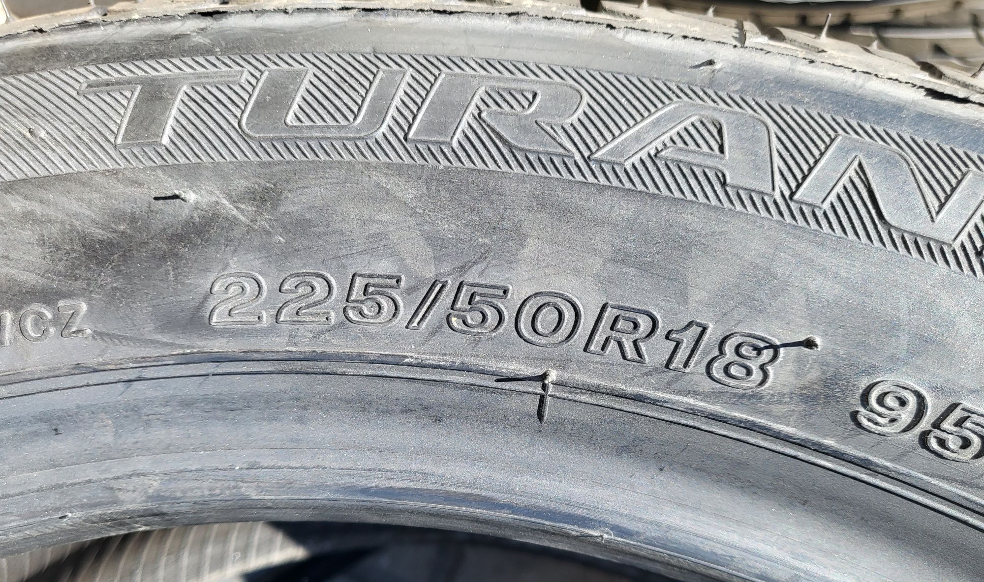 Anvelope turism vara noi Bridgestone 225 50 18