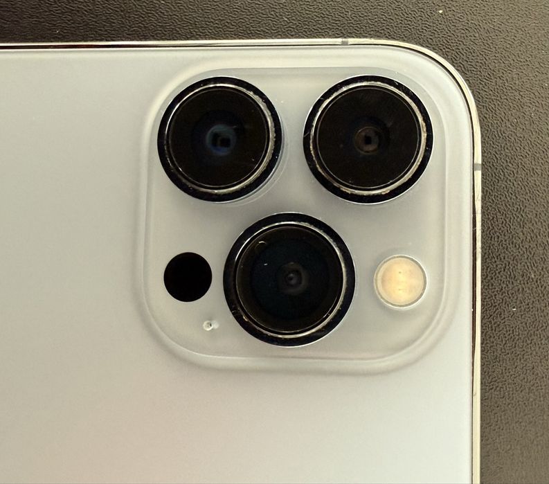 iPhone 13 Pro Max (256GB) Sierra Blue, 100% battery