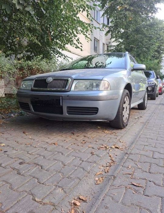 Cutie de viteza Skoda Octavia 1.6