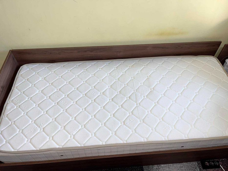 Две Броя легла с подматрачна рамка плюс матраци ТЕД balance