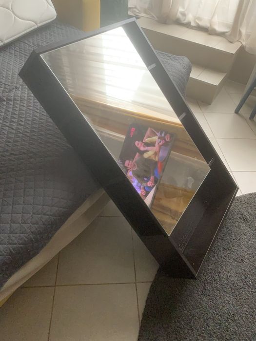 Тоалетка за стена