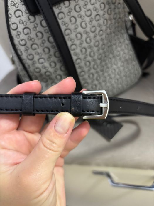 Ghiozdan Guess original